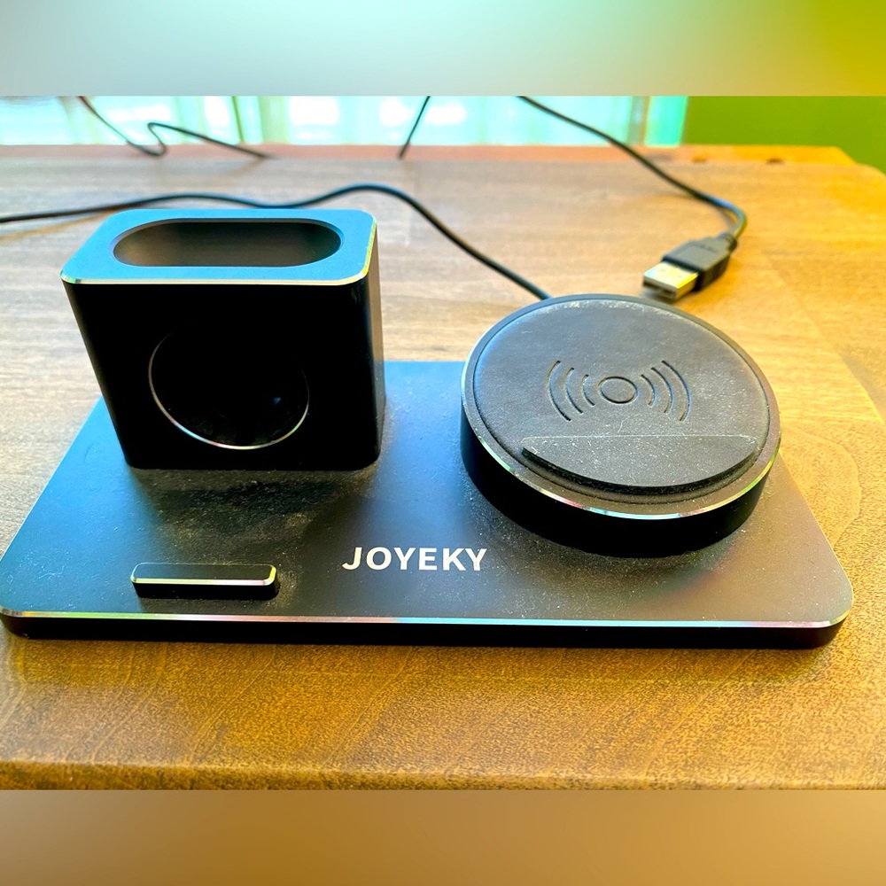 Wireless Phone Charger